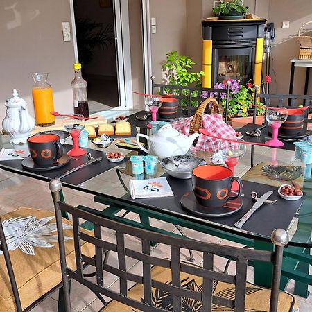 Chambre Privee Avec Salon, Garage Voiture, Velos, Motos Tourville-sur-Arques ภายนอก รูปภาพ