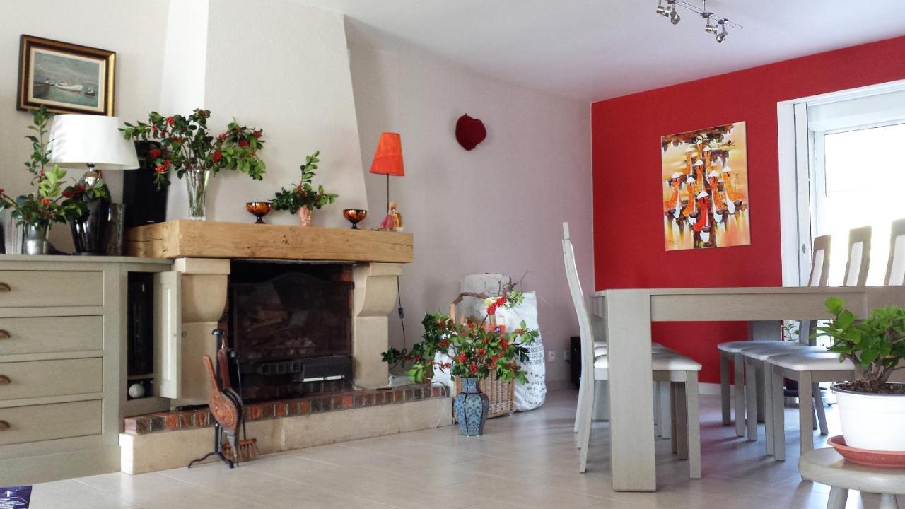 Chambre Privee Avec Salon, Garage Voiture, Velos, Motos Tourville-sur-Arques ภายนอก รูปภาพ
