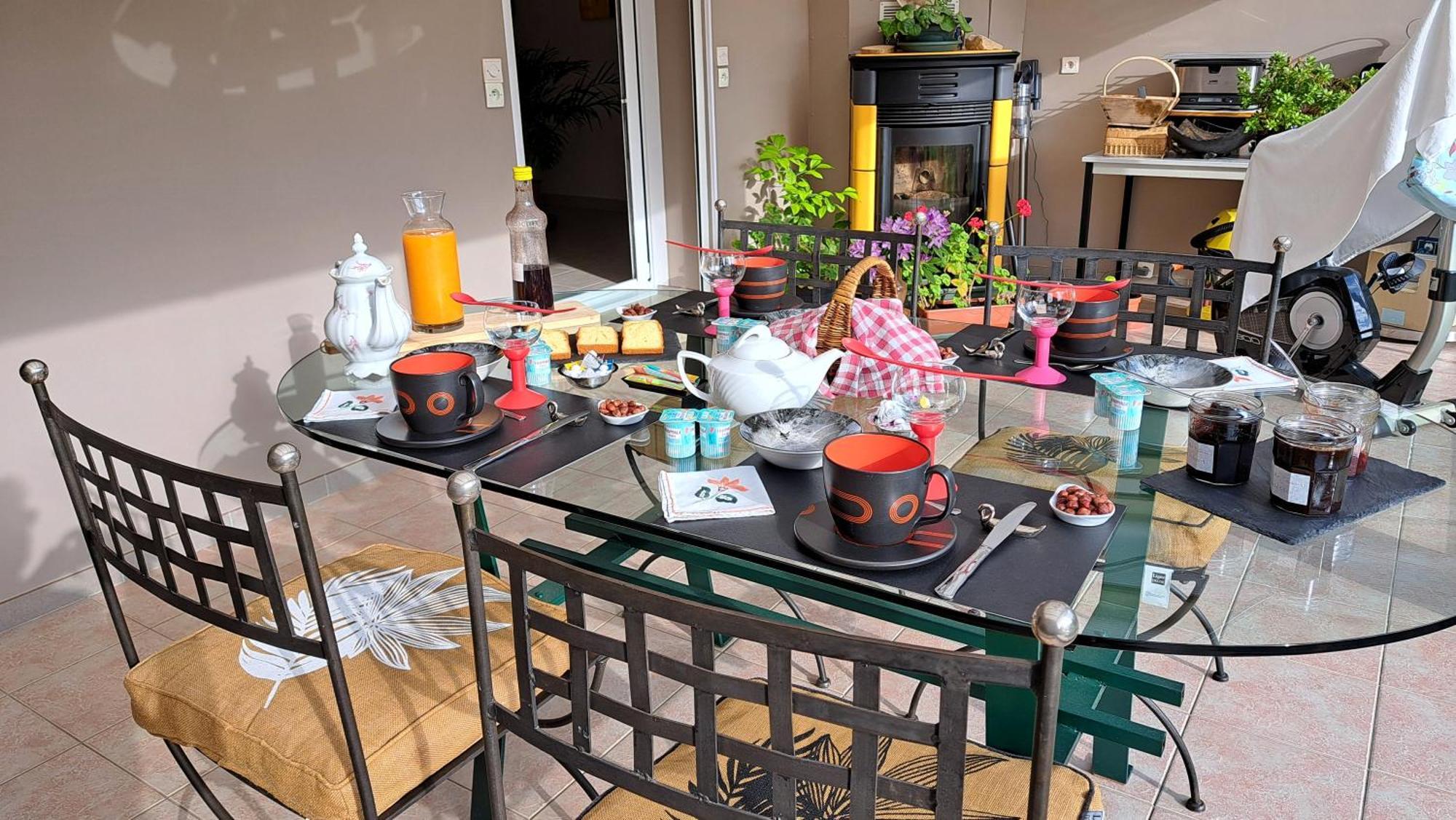 Chambre Privee Avec Salon, Garage Voiture, Velos, Motos Tourville-sur-Arques ภายนอก รูปภาพ